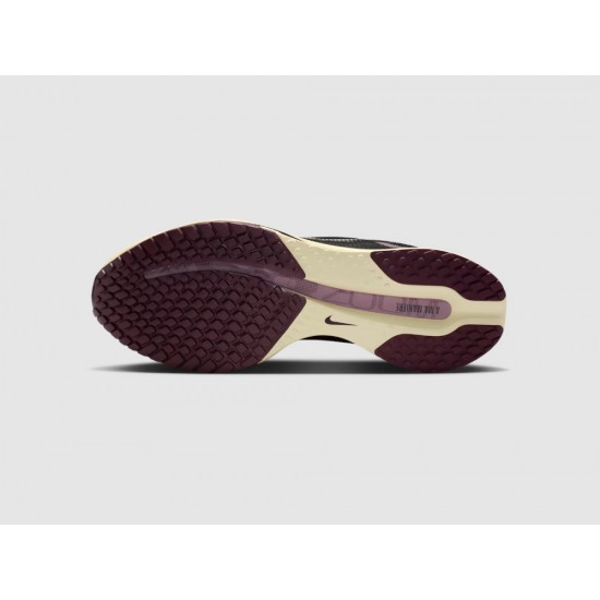 A Ma Maniere X Pegasus Premium SP 'Black Burgundy Crush' 2026 IM0701-001