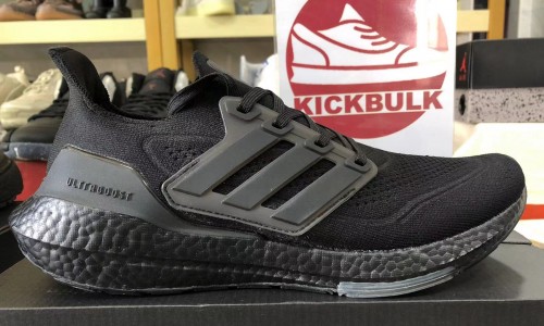 Adidas ULTRABOOST 22 TRIPLE BLACK GZ0127 kickbulk colour-block sneaker shoes 5 500x300w