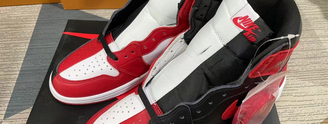 Air Jordan 1 'Homage To Home' High 861428-061 Kickbulk Sneaker shoes reviews