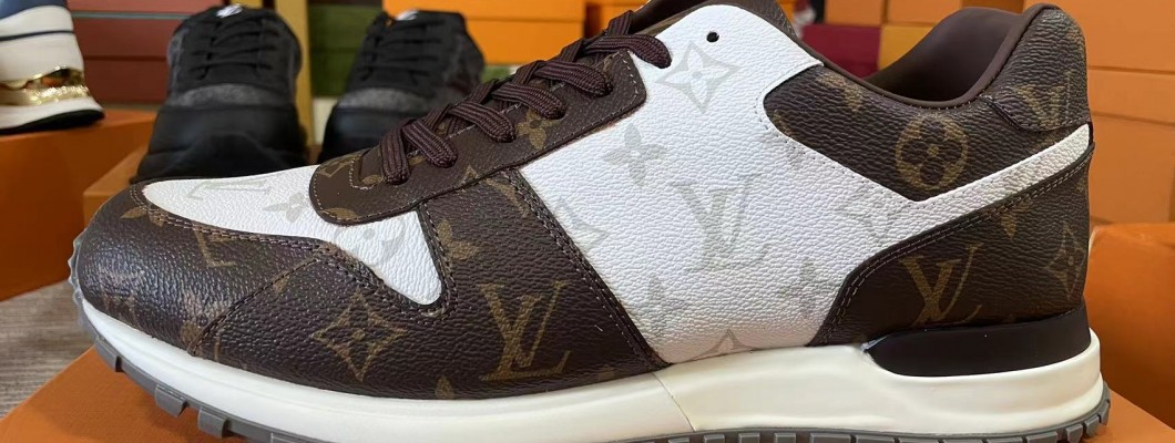 LV trainer black white shoes kickbulk sneaker retail wholesale