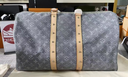 Luxury bags LV Gucci Chanel Prada kickbulk retail wholesale reviews