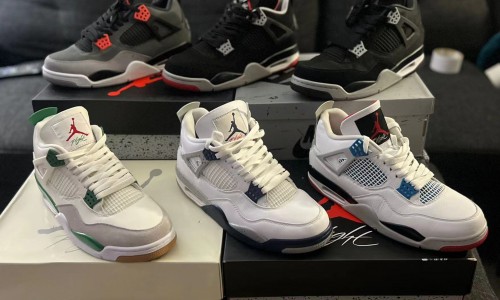 A set of photos from KICKBULK customers and friends About Air Jordan 4 'Infrared'