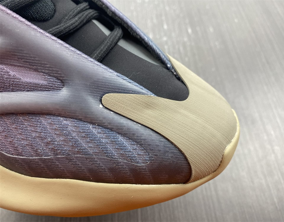 Adidas Yeezy 700 V3 Fade Carbon Gw1814 13 - kickbulk.co