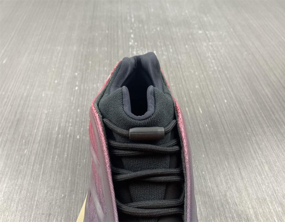 Adidas Yeezy 700 V3 Fade Carbon Gw1814 14 - kickbulk.co