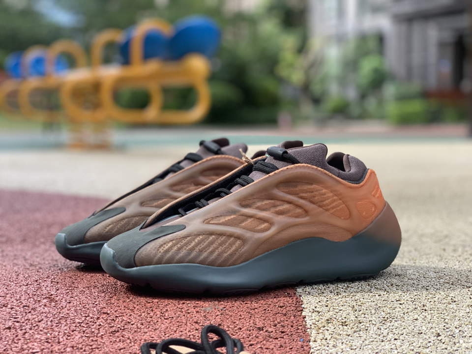 Adidas Yeezy Boost 700 V3 Copfad Gy4109 17 - kickbulk.co