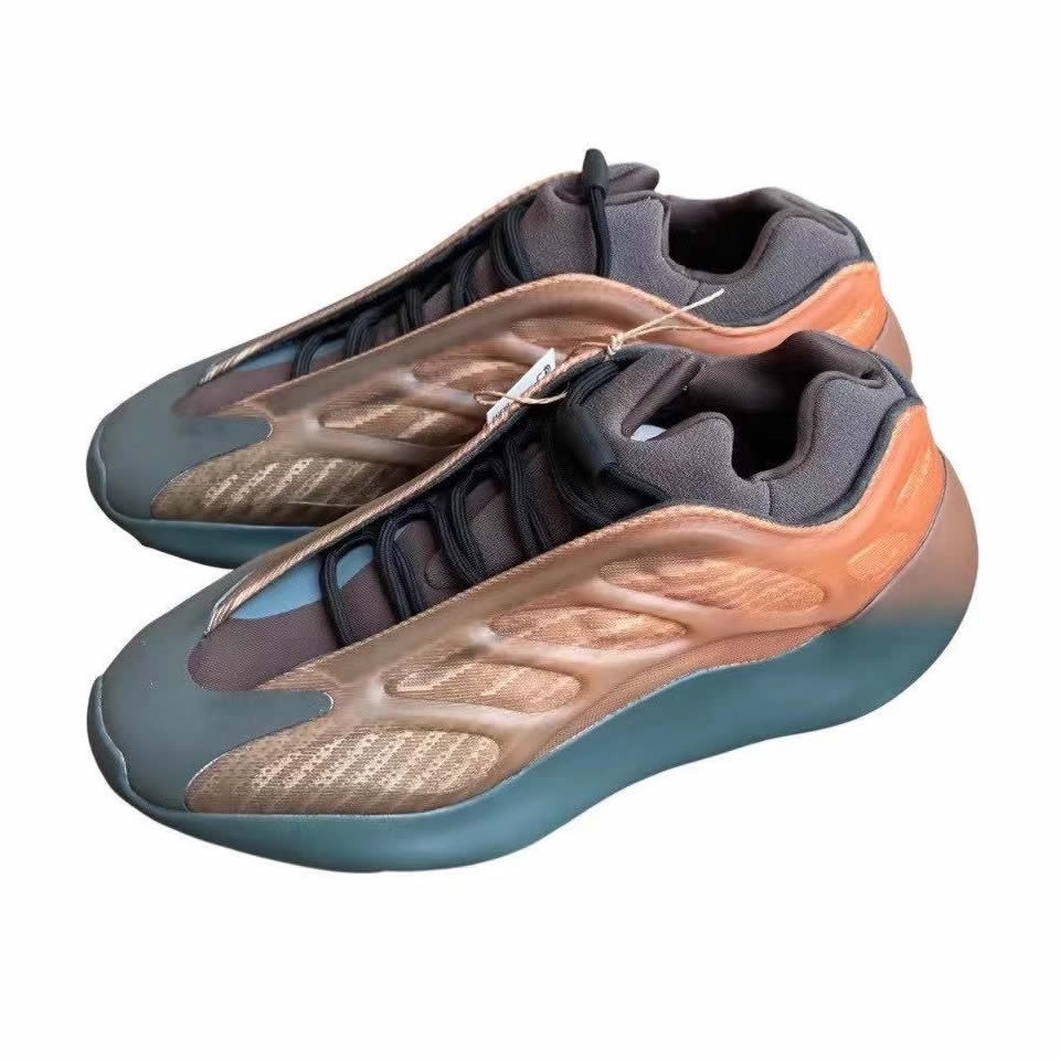 Adidas Yeezy Boost 700 V3 Copfad Gy4109 3 - kickbulk.co