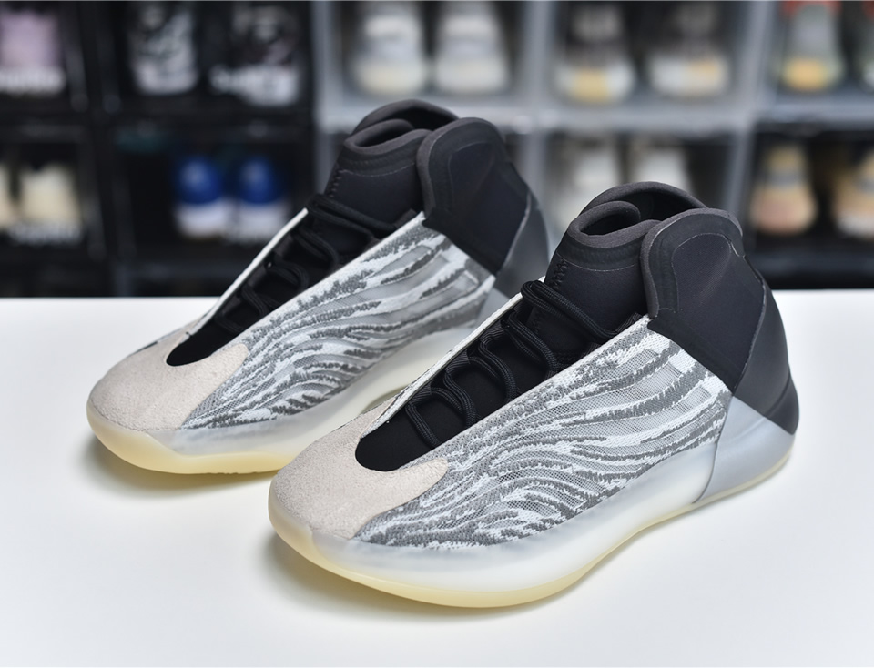 Adidas Yeezy Qntm Basketball Sneaker Quantum Q46473 5 - kickbulk.co