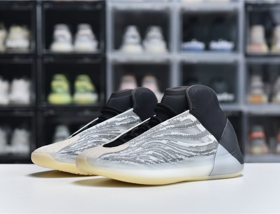Adidas Yeezy Qntm Basketball Sneaker Quantum Q46473 7 - kickbulk.co