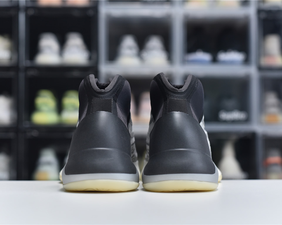 Adidas Yeezy Qntm Basketball Sneaker Quantum Q46473 8 - kickbulk.co