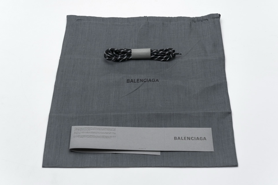 Balenciaga Triple S Letter Black 524039w09e12021 20 - kickbulk.co