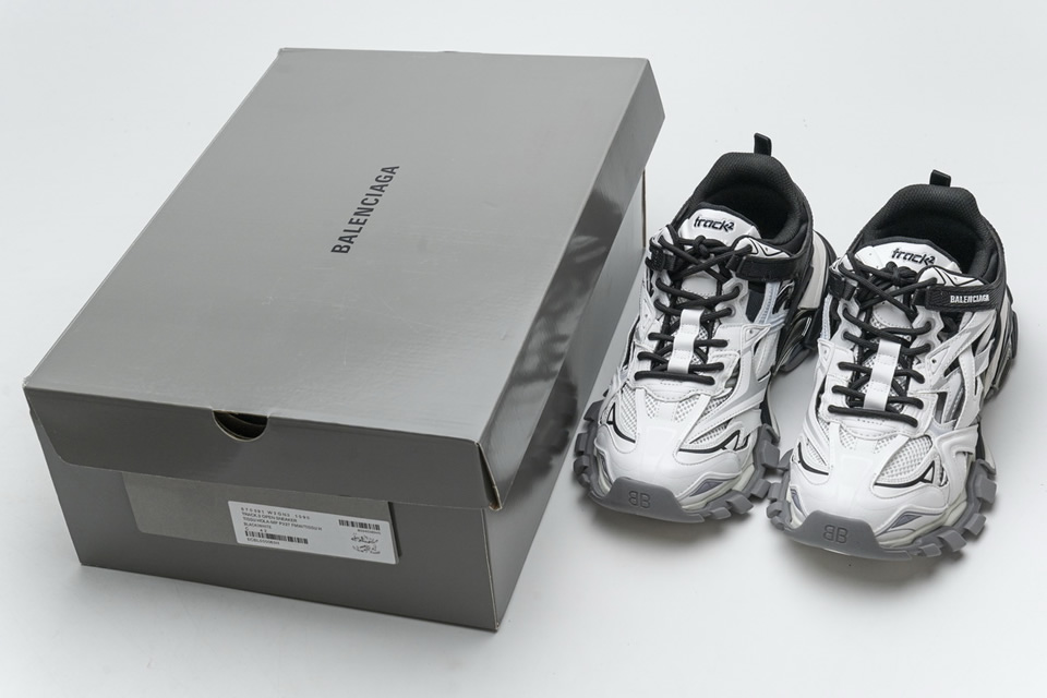 Balenciaga Track 2 Sneaker Black White 570391w2gn31090 5 - kickbulk.co