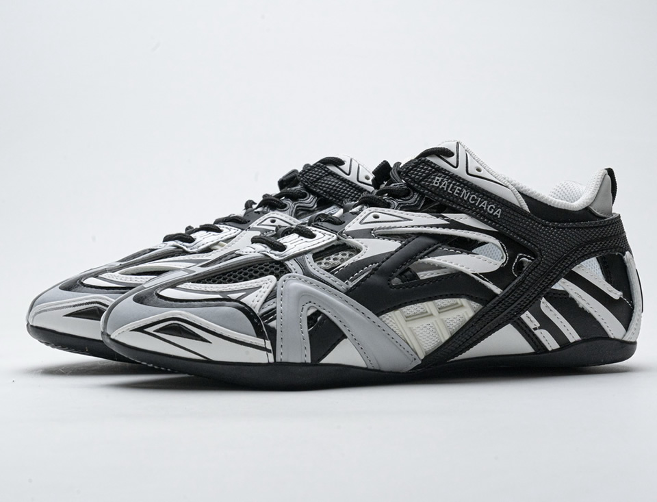 Balenciaga Drive Sneaker Grey Black 624343w2fd11019 4 - kickbulk.co