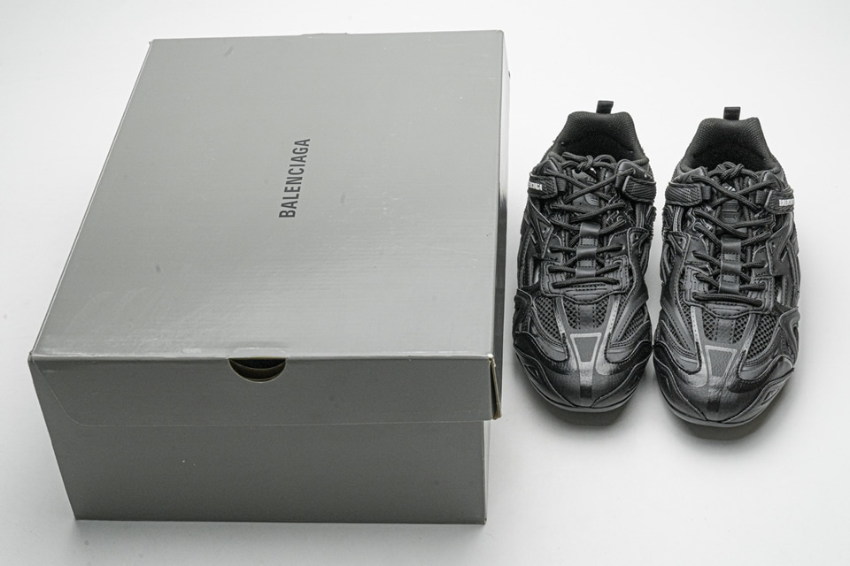 Balenciaga Drive Sneaker Black 624343w2fn11000 4 - kickbulk.co