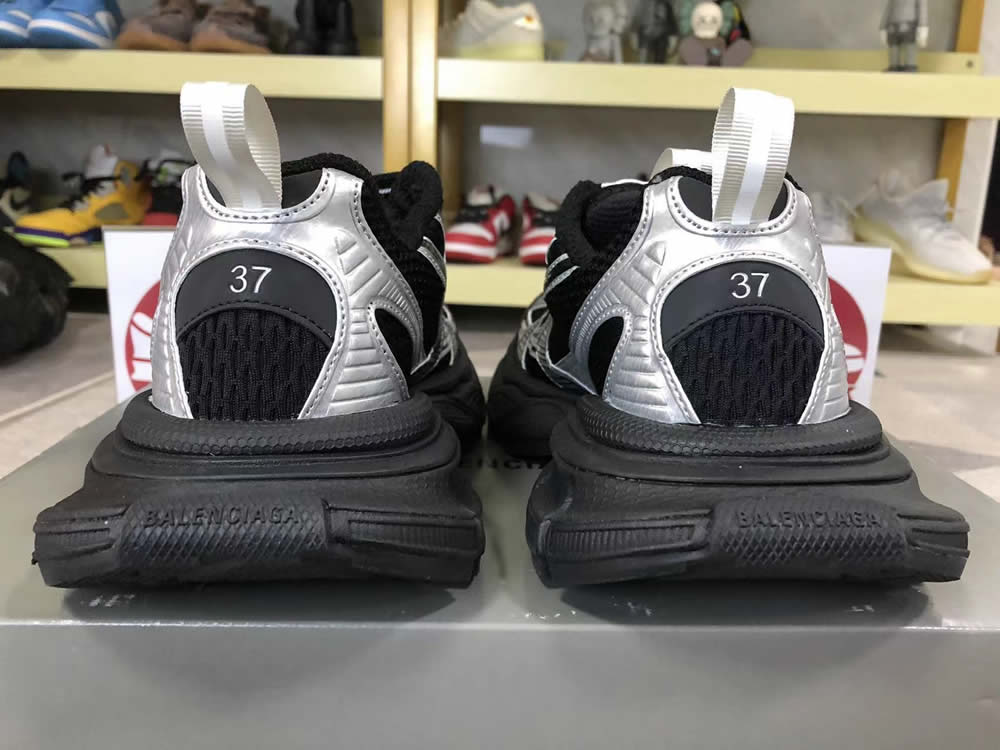 Balenciaga Runner Sneaker Black Silver 734733w3rb50218 5 - kickbulk.co