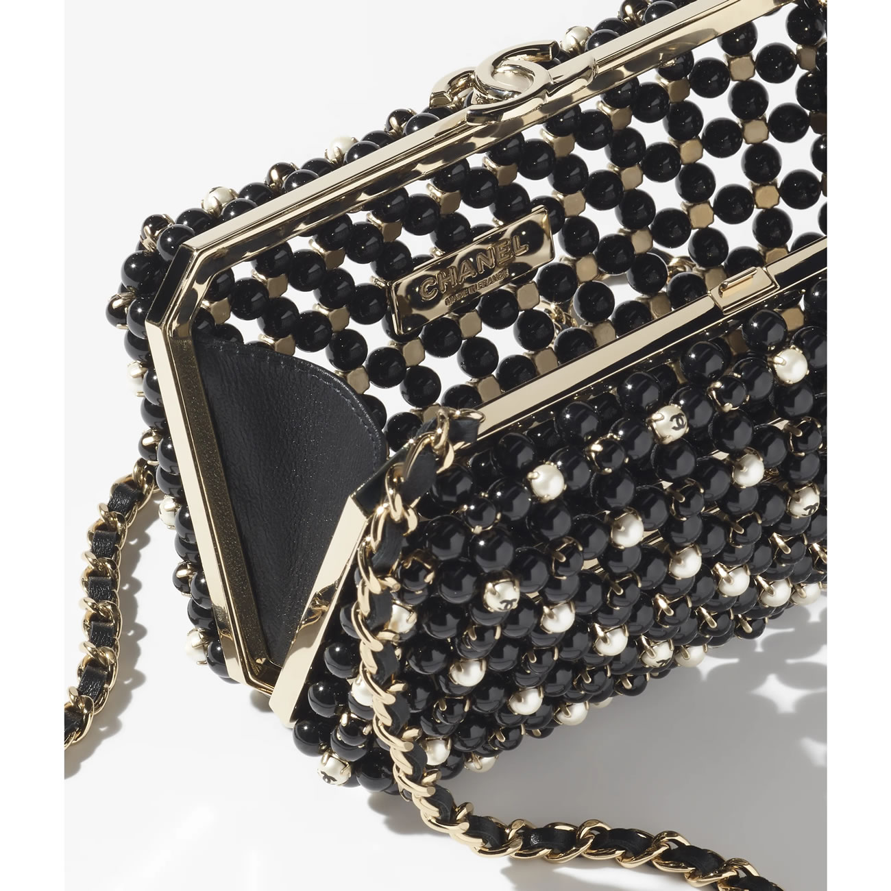 Chanel Evening Bag 18 - kickbulk.co