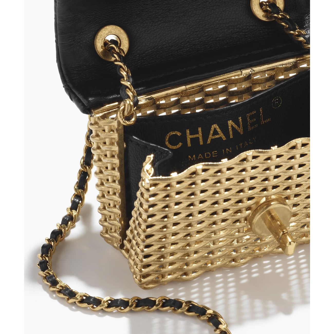 Chanel Evening Bag 4 - kickbulk.co