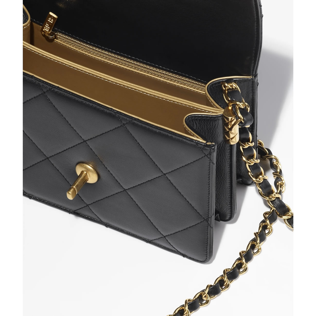 Chanel Flap Bag 7 - www.kickbulk.co