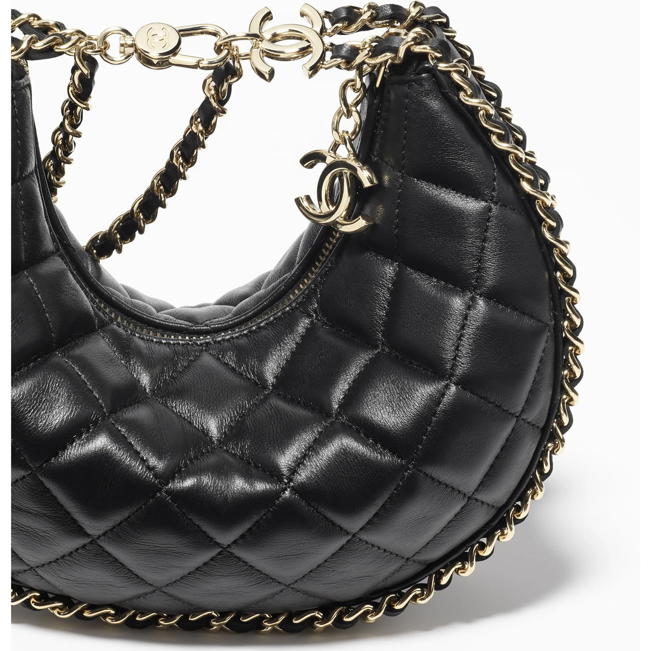 Chanel Hobo Handbag 21 - www.kickbulk.co