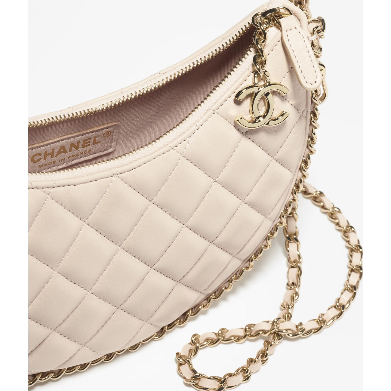 Chanel Hobo Handbag 29 - www.kickbulk.co