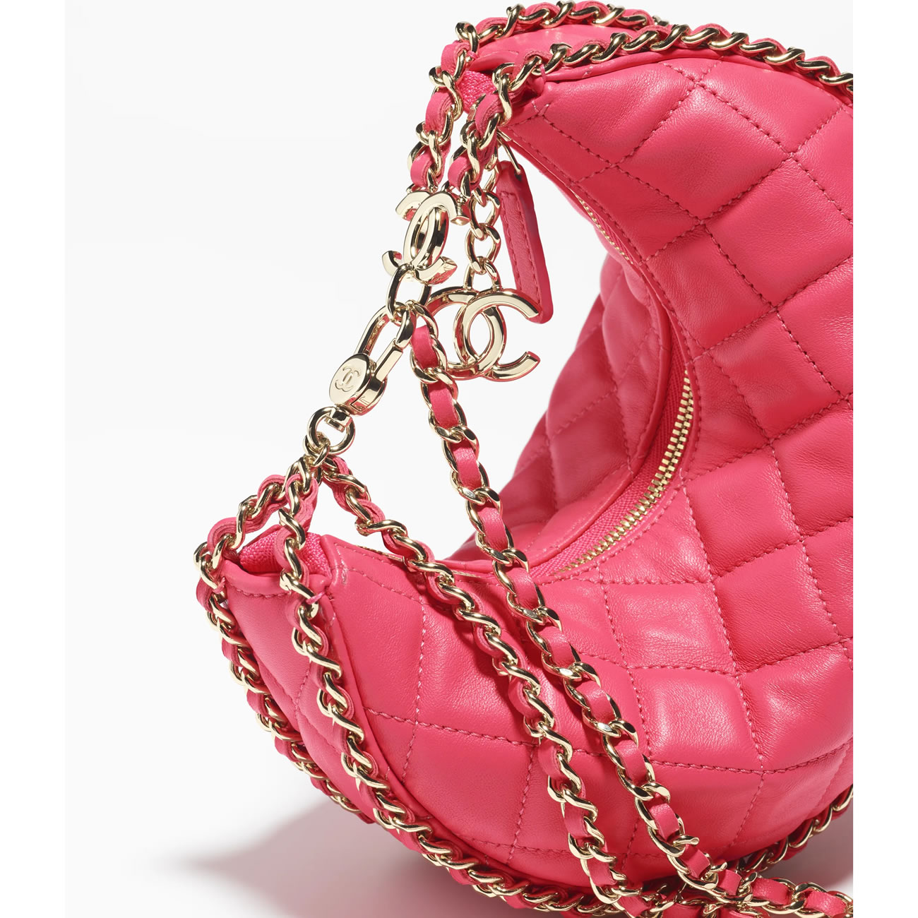 Chanel Hobo Handbag 34 - kickbulk.co