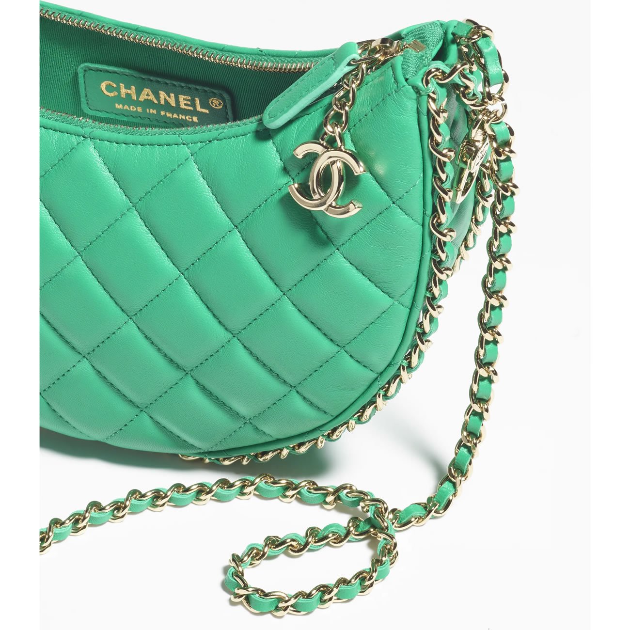 Chanel Hobo Handbag 38 - www.kickbulk.co