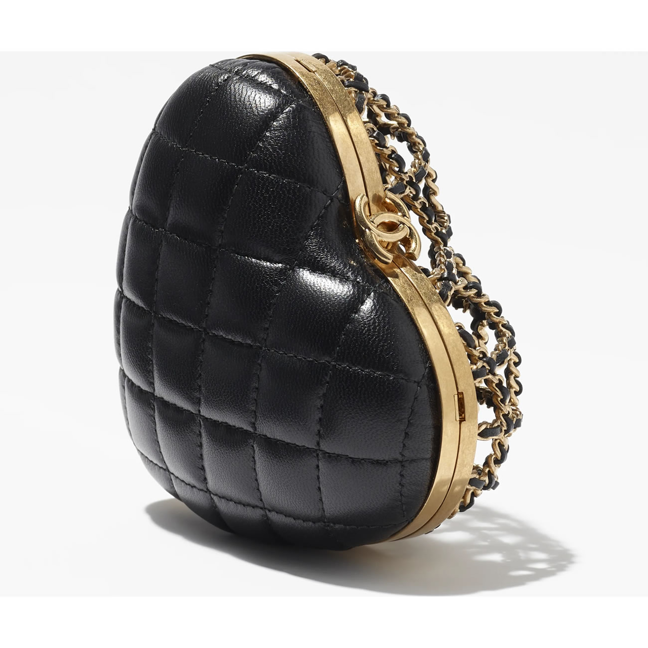 Chanel Heart Minaudiere Small Bag 9 - kickbulk.co