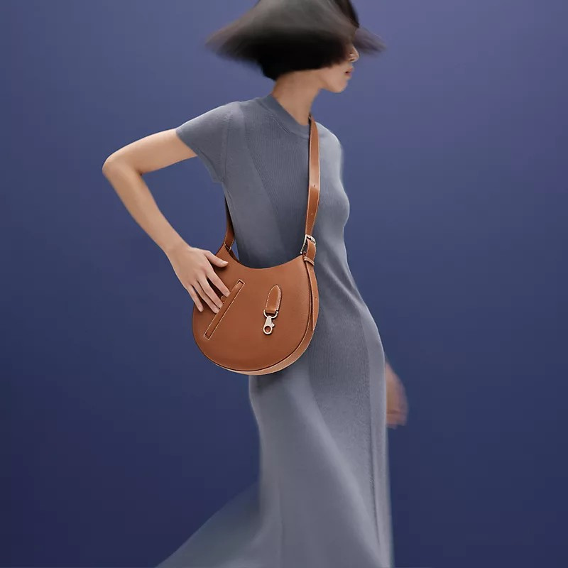 Hermes Arcon Slim Bag13 - kickbulk.co