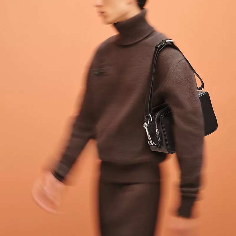 Hermes On Body Mousqueton Bag6 - kickbulk.co
