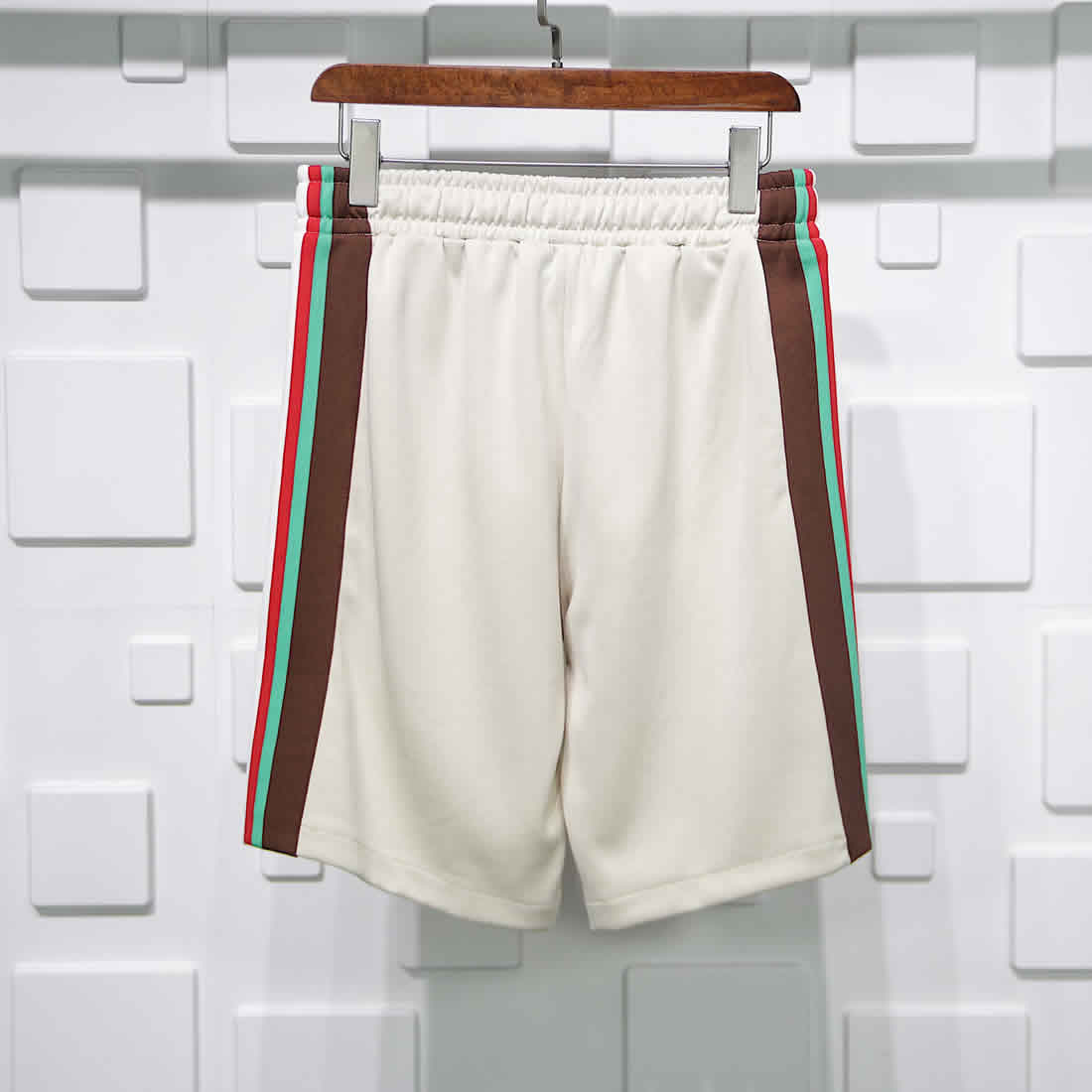 Gucci Red Green Webbing Shorts Apricot Color 3 - kickbulk.co