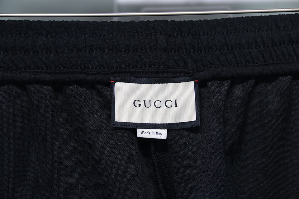 Gucci Reflective Webbing Shorts 10 - kickbulk.co