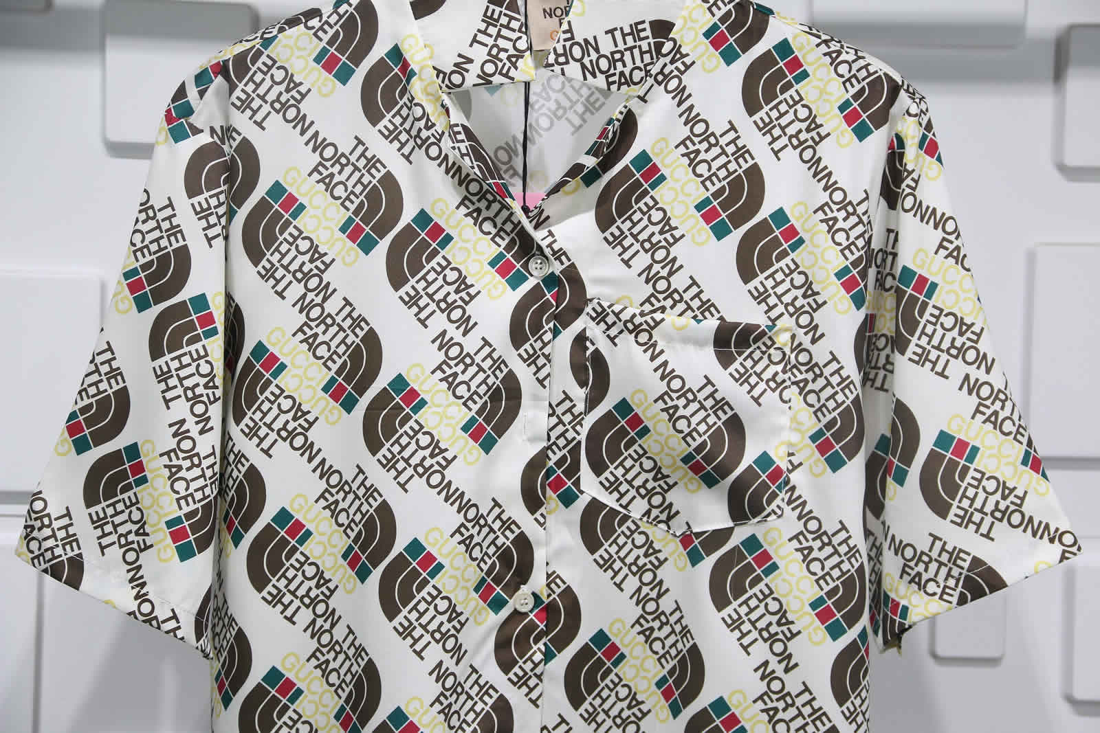 Gucci The North Face Silk Shirt 9 - kickbulk.co