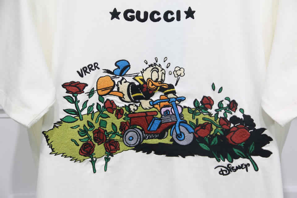 Disney Gucci Donald Duck Embroidery T Shirt 10 - kickbulk.co
