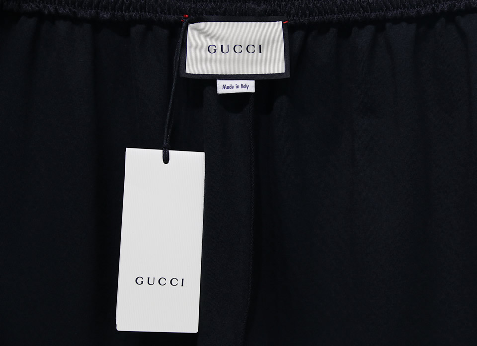 Gucci Twist Webbing Shorts 10 - kickbulk.co