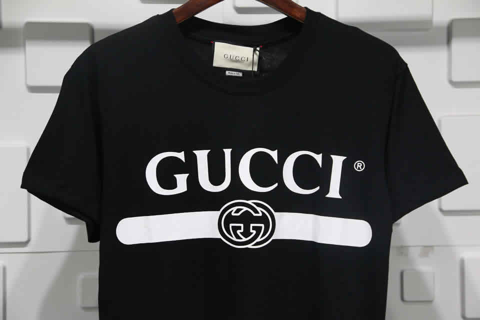 Gucci Black White Crossbar T Shirt Printing Pure Cotton 10 - kickbulk.co
