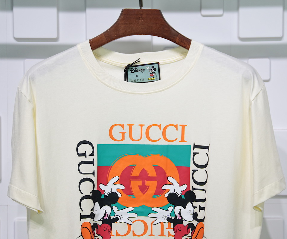 Gucci Mickey T Shirt Creamy White 7 - kickbulk.co