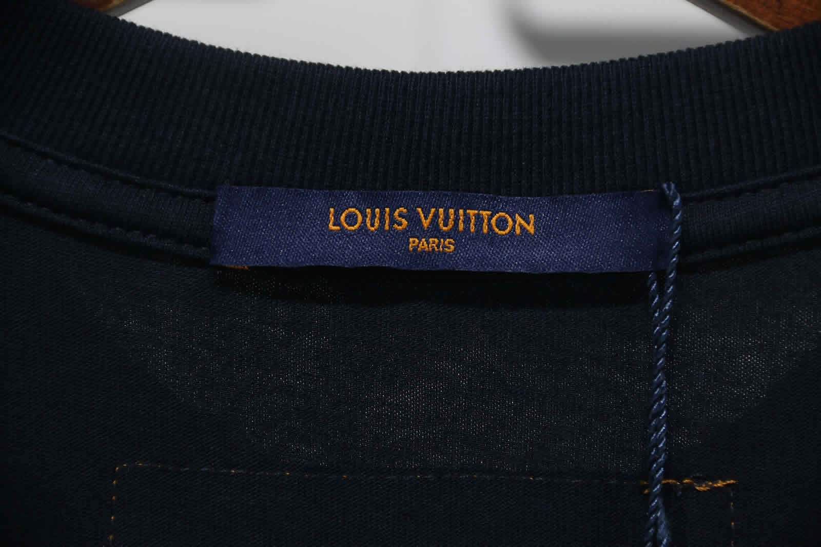 Louis Vuitton Catwalk T Shirt 2021 7 - kickbulk.co