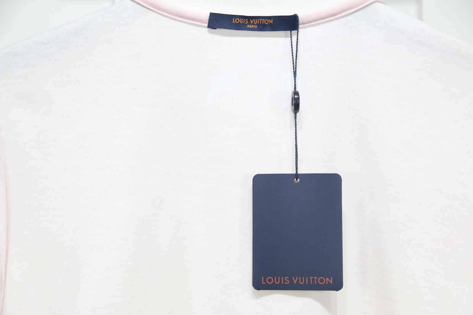 Louis Vuitton Red Yellow Gradient T Shirt 11 - kickbulk.co