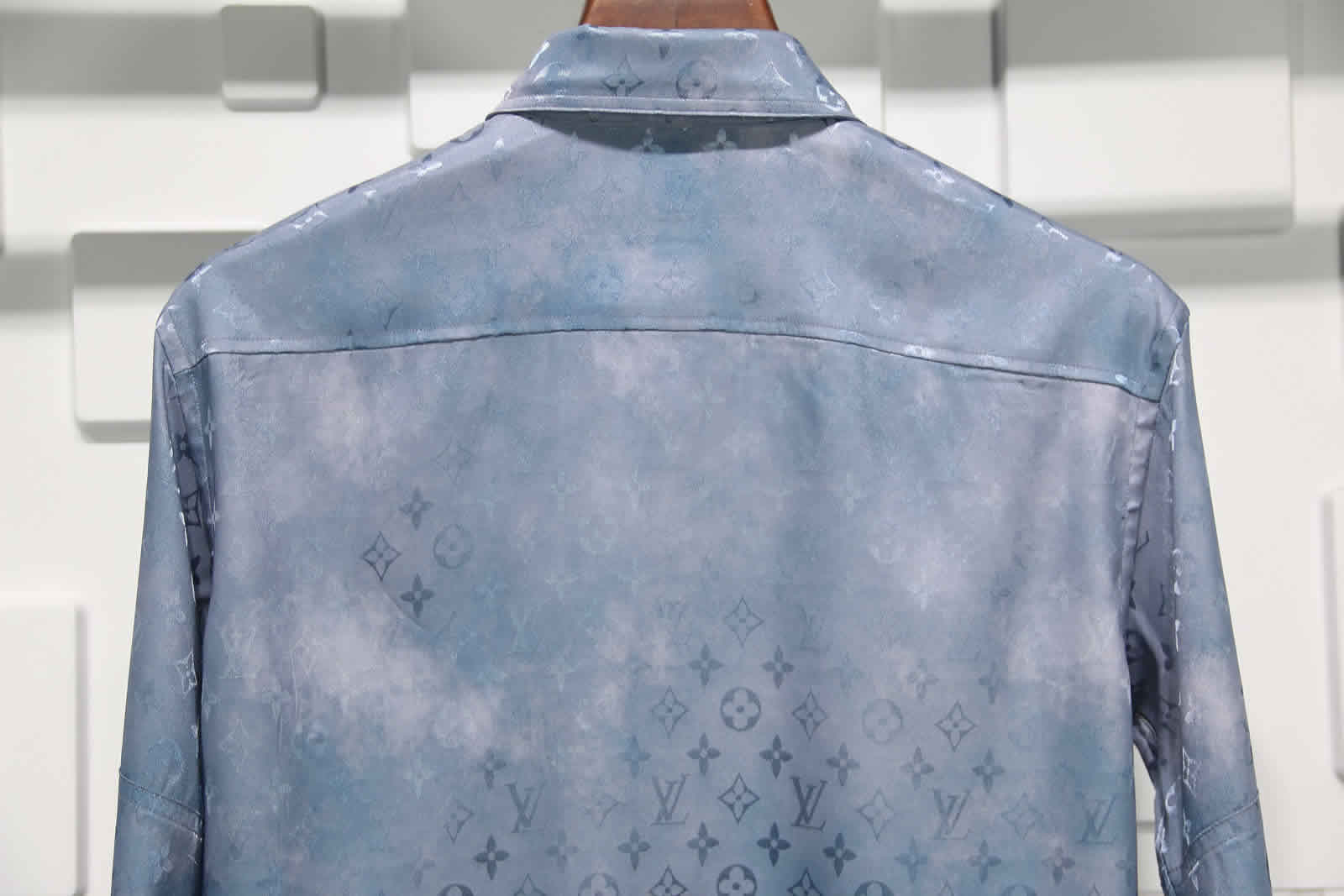 Louis Vuitton Silk Shirt 11 - kickbulk.co