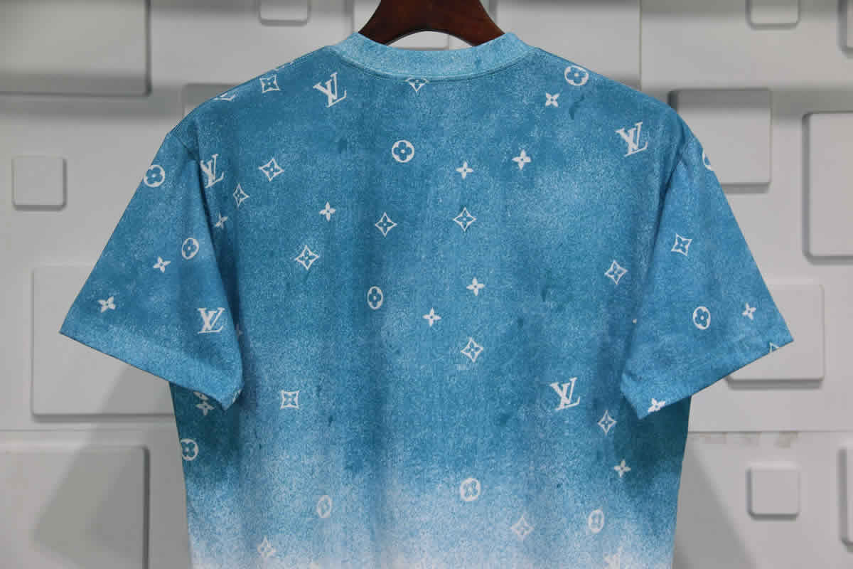 Louis Vuitton Blue White Gradient T Shirt Vccm07 8 - kickbulk.co