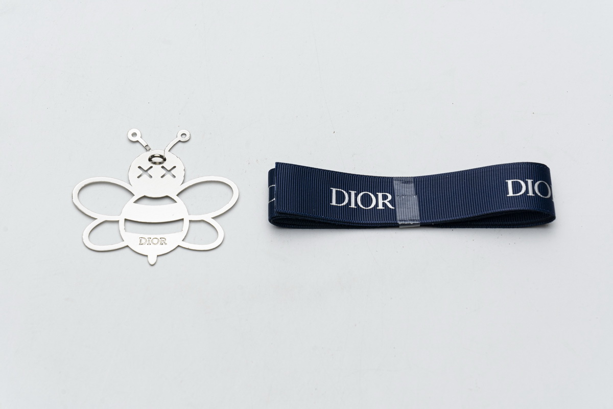 Dior B23 Ht Oblique Transparency Low T00962h565 White Blue 22 - kickbulk.co