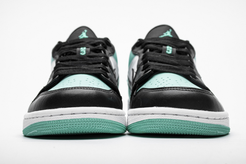 Nike Air Jordan 1 Low Emerald Toe 553558 117 4 - kickbulk.co