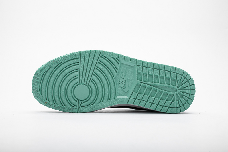 Nike Air Jordan 1 Low Emerald Toe 553558 117 7 - kickbulk.co
