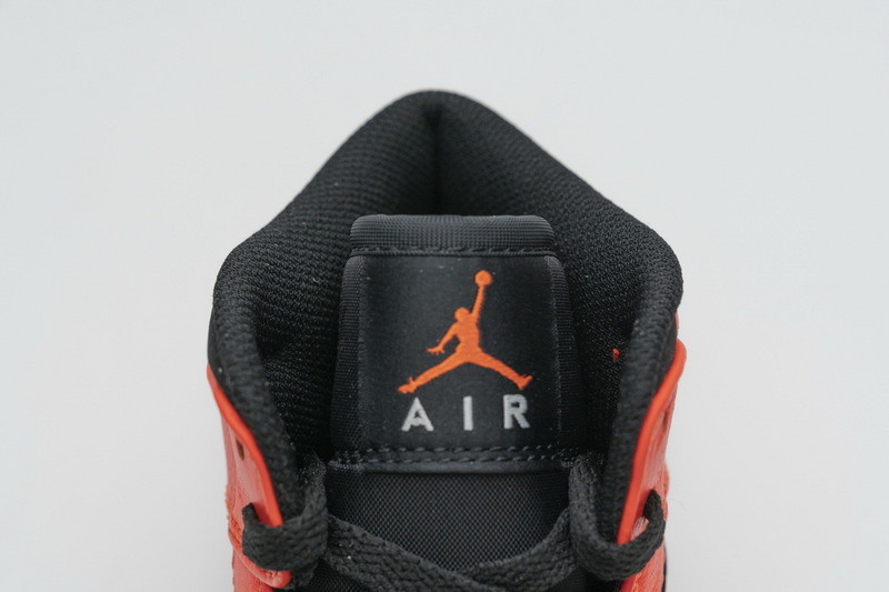 Nike Air Jordan 1 Black Cone 554724 062 10 - kickbulk.co