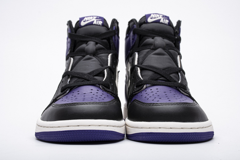 Nike Air Jordan 1 OG High Retro Court Purple 555088 501 4