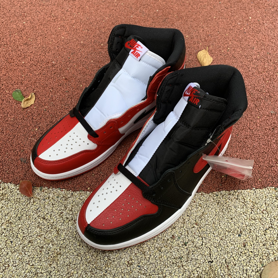 Nike Air Jordan 1 Homage To Home 861428 061 2 - kickbulk.co