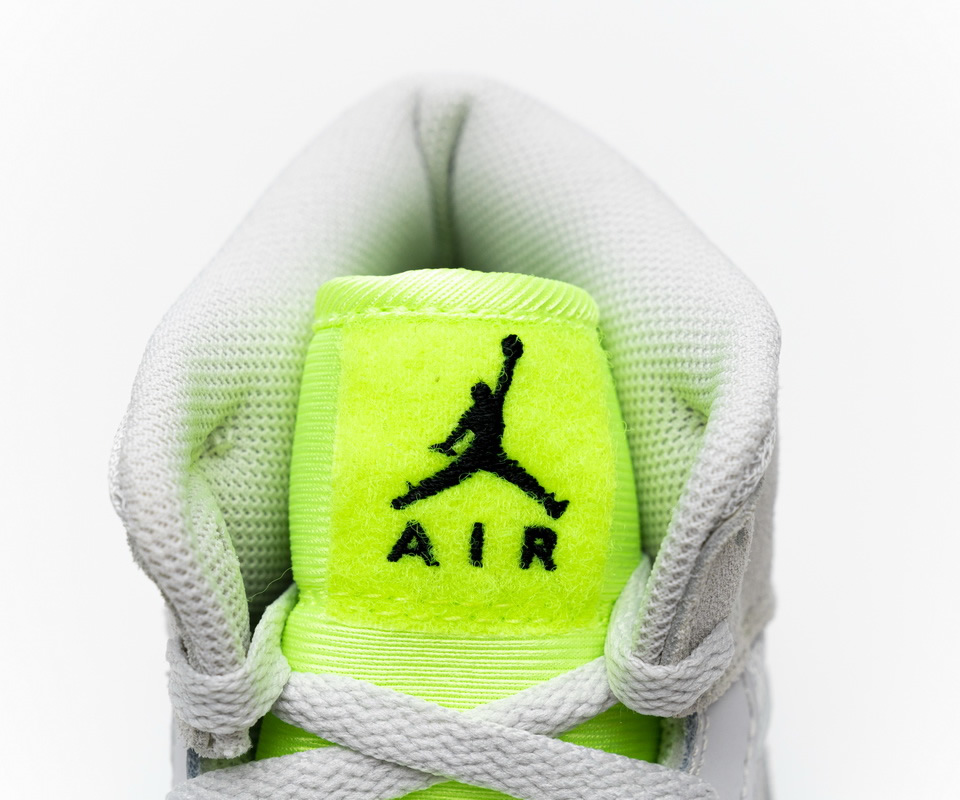 Nike Air Jordan 1 Grey Ghost Green Cv3018  001 13 - kickbulk.co