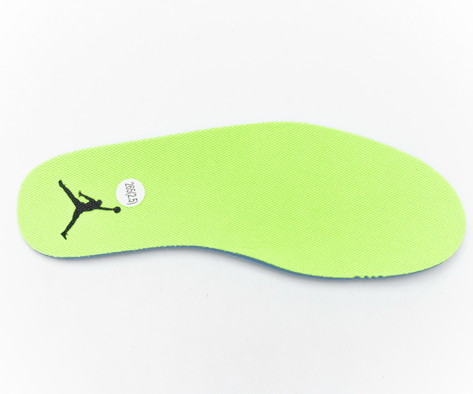 Nike Air Jordan 1 Grey Ghost Green Cv3018  001 24 - kickbulk.co