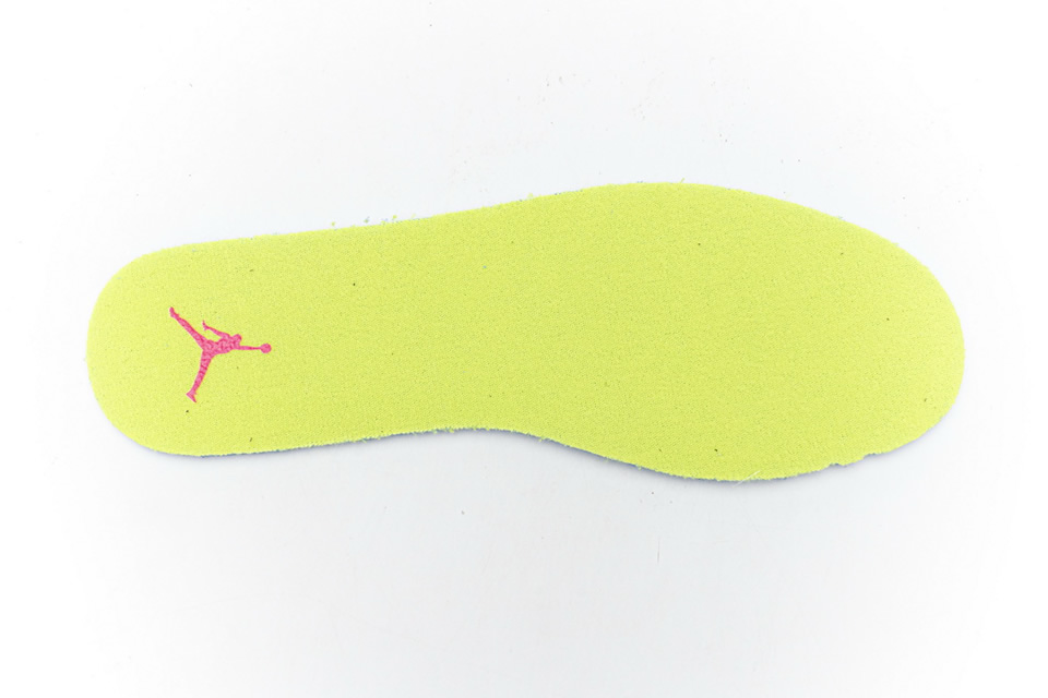 Nike Air Jordan 1 Mid Gs Edge Glow Cv4611 100 20 - kickbulk.co