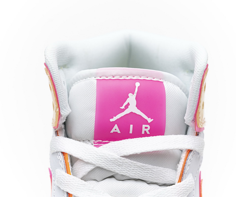 Nike Air Jordan 1 Mid Gs Edge Glow Cv4611 100 9 - kickbulk.co