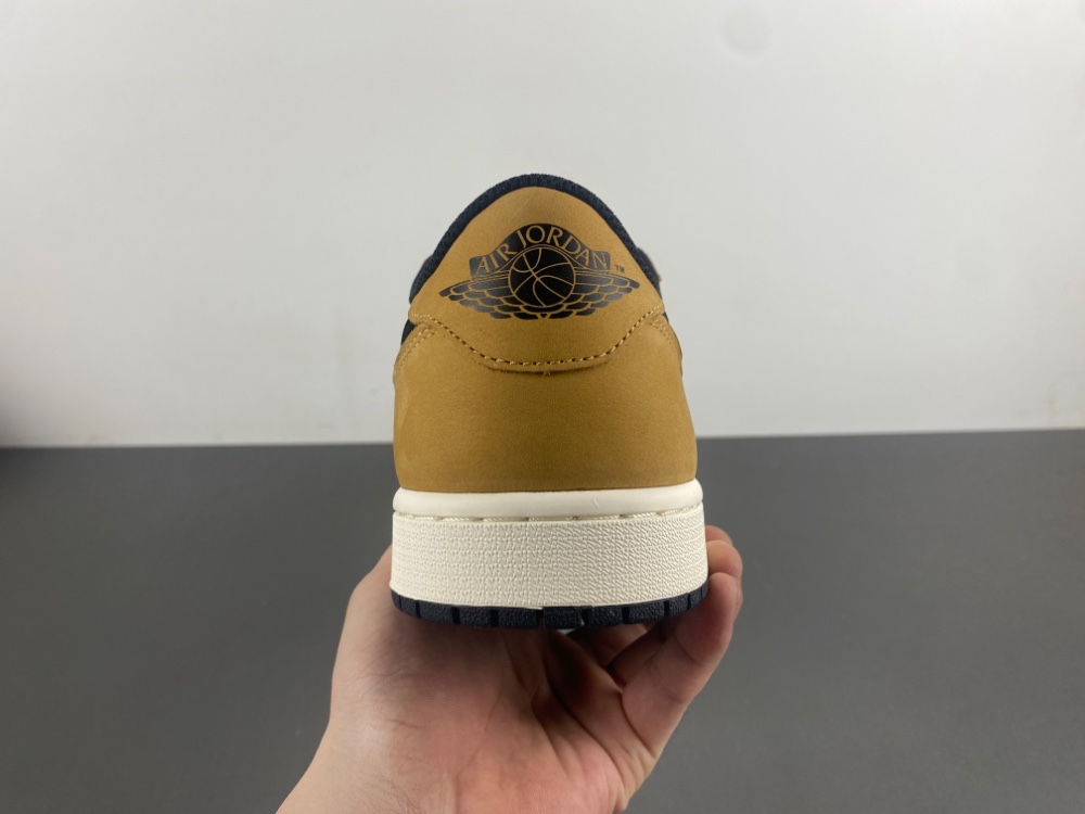 Air Jordan 1 Retro Low Og Rookie Of The Year Cz0790 107 20 - kickbulk.co